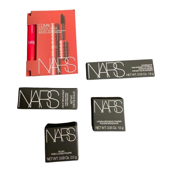 GIVEAWAY TIME @mckjenx Winners Choice- Cosmetic Item, Jewelry, or Bag Charm - Picture 9 of 14